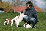 ADULTE ET CHIEN 351